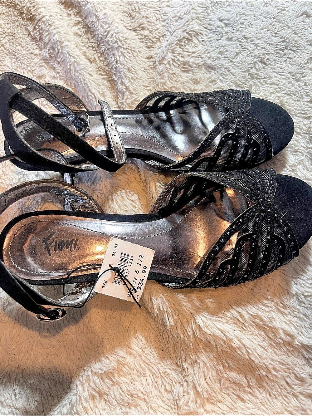 Fioni Black Glitter Strappy Heels US 6.5 NWT